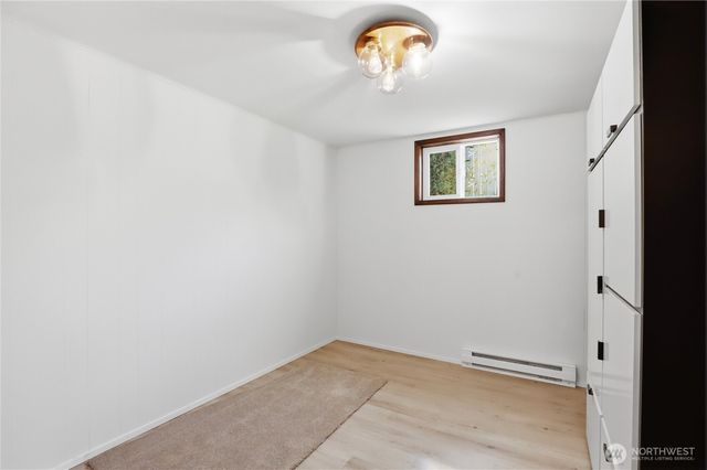 3961 NW Country Lane, Bremerton, WA 98312