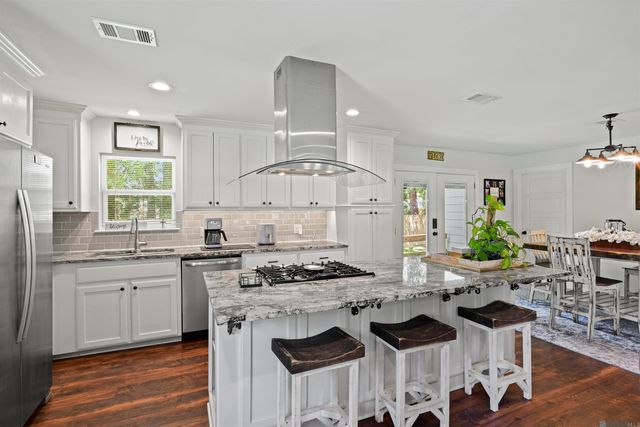 13519 Martin Mayers Rd, Gonzales, LA 70737