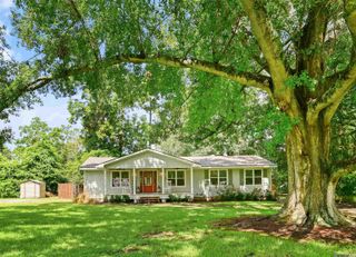 13519 Martin Mayers Rd, Gonzales, LA 70737