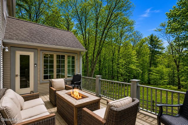 100 Southard Road, Saratoga Springs, NY 12866