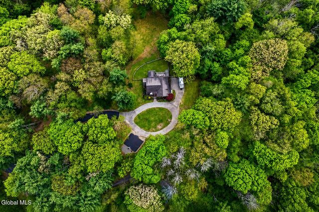 100 Southard Road, Saratoga Springs, NY 12866