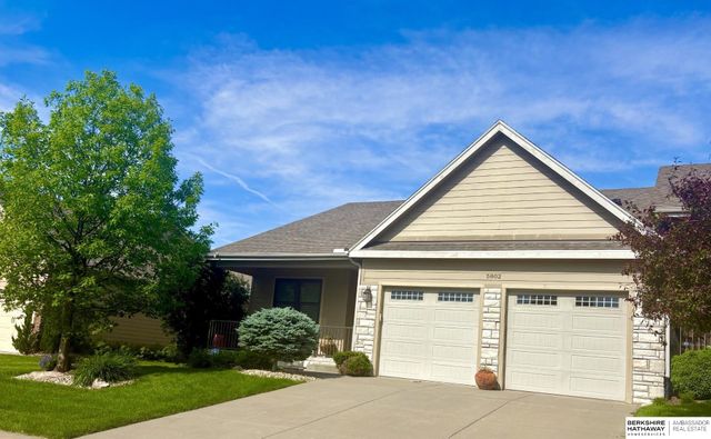 5802 N 158th Street, Omaha, NE 68116