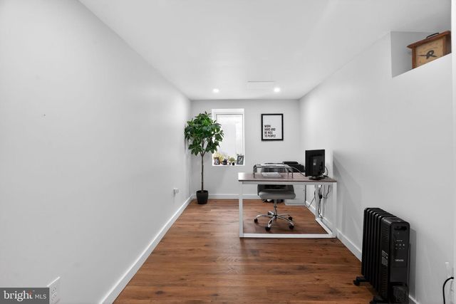 425 HERMITAGE ST, Philadelphia, PA 19128