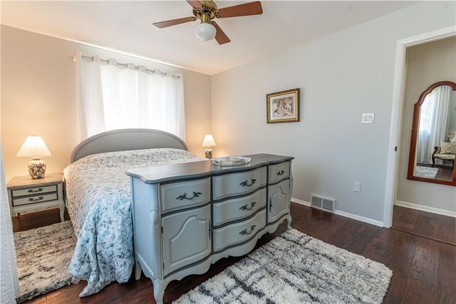 116 Oxford Drive, Palmer Twp, PA 18045