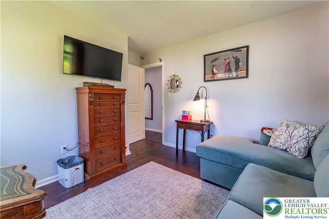 116 Oxford Drive, Palmer Twp, PA 18045