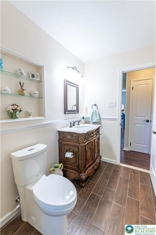 116 Oxford Drive, Palmer Twp, PA 18045