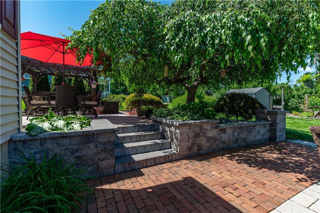 116 Oxford Drive, Palmer Twp, PA 18045