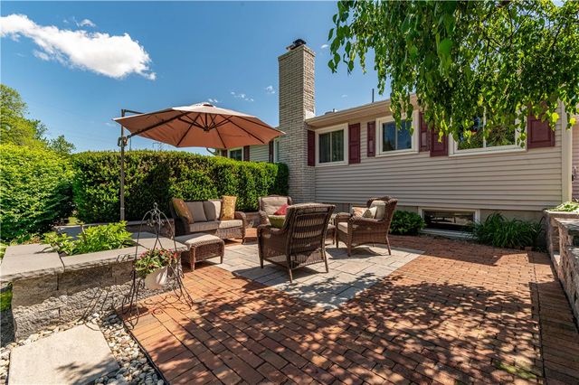 116 Oxford Drive, Palmer Twp, PA 18045