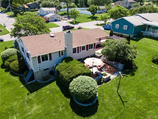 116 Oxford Drive, Palmer Twp, PA 18045