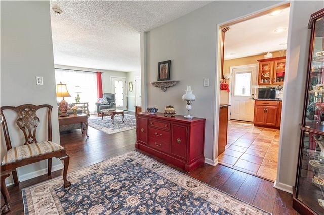 116 Oxford Drive, Palmer Twp, PA 18045