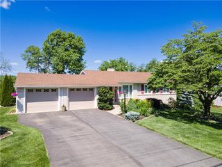 116 Oxford Drive, Palmer Twp, PA 18045