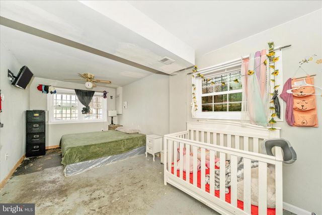 6415 VALLEY PARK RD, Capitol Heights, MD 20743