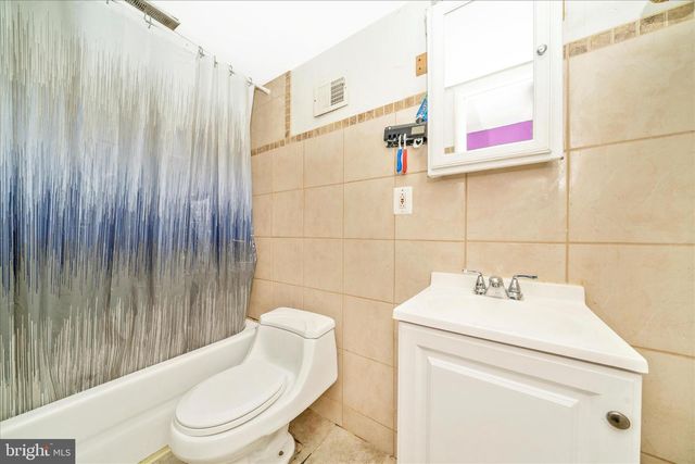 6415 VALLEY PARK RD, Capitol Heights, MD 20743