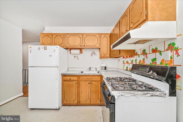 6415 VALLEY PARK RD, Capitol Heights, MD 20743