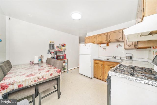 6415 VALLEY PARK RD, Capitol Heights, MD 20743