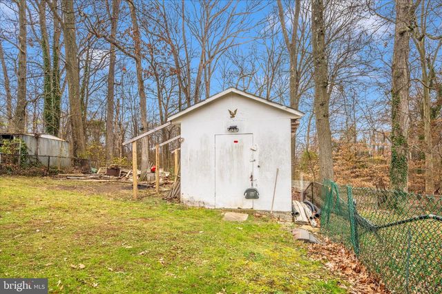 6415 VALLEY PARK RD, Capitol Heights, MD 20743