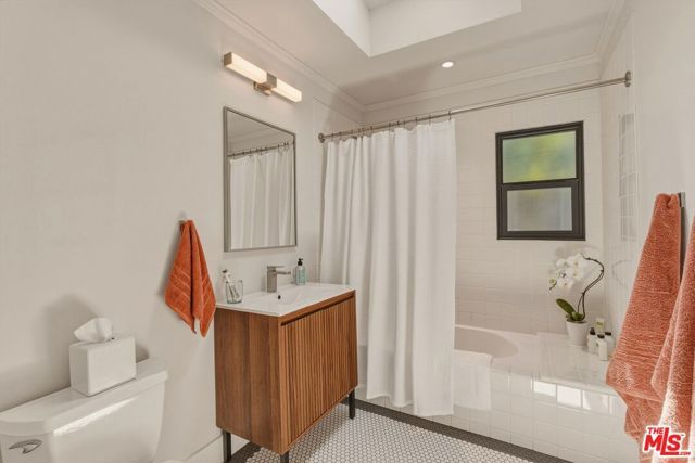 12319 Greene Avenue, Los Angeles, CA 90066