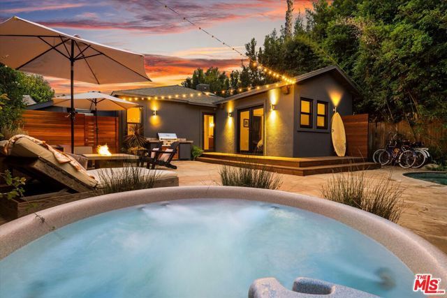 12319 Greene Avenue, Los Angeles, CA 90066