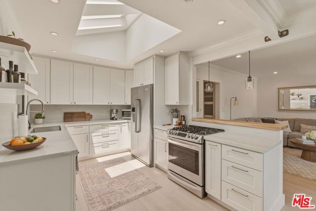12319 Greene Avenue, Los Angeles, CA 90066
