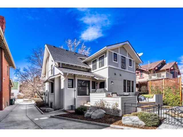 2260 Bellaire St, Denver, CO 80207