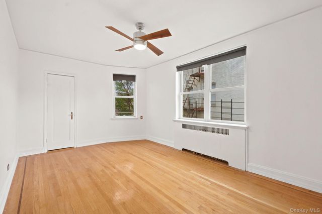 2160 Bronx Park E 6J, Bronx, NY 10462