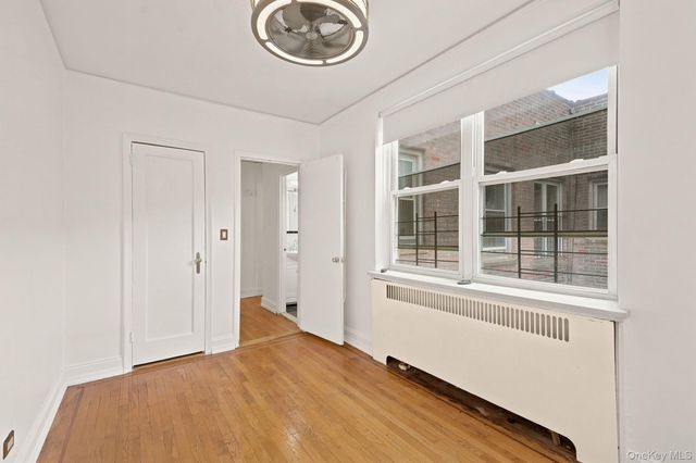 2160 Bronx Park E 6J, Bronx, NY 10462