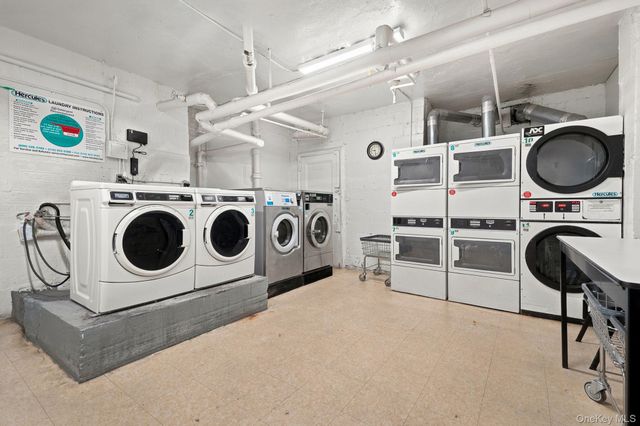 2160 Bronx Park E 6J, Bronx, NY 10462