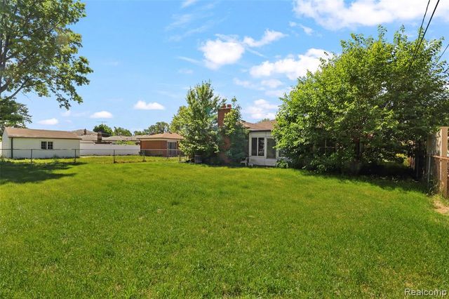 2891 Teasdale Drive, Troy, MI 48083