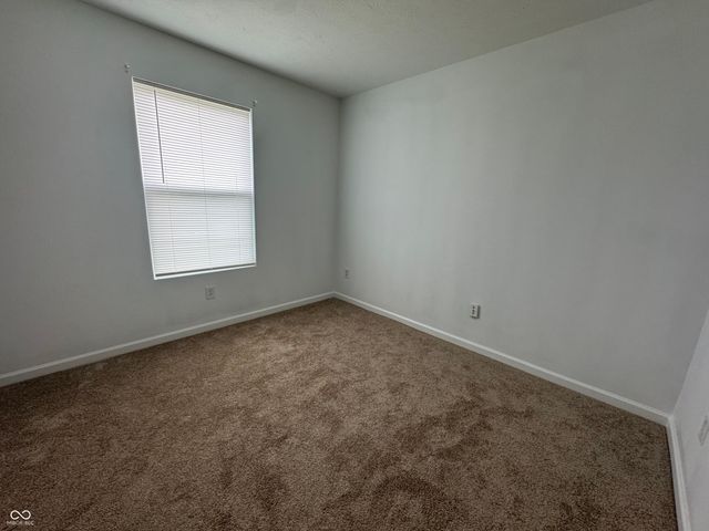 2003 Falcon Court, Franklin, IN 46131