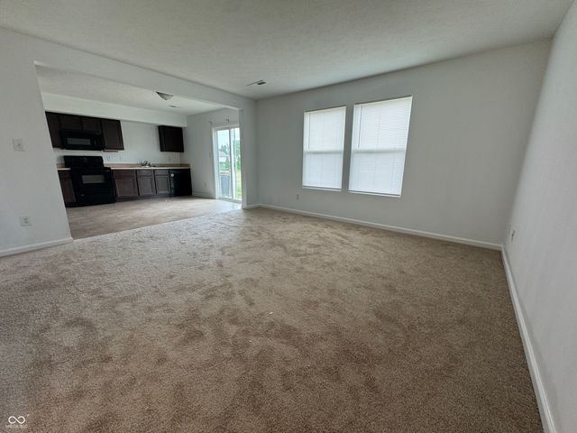 2003 Falcon Court, Franklin, IN 46131