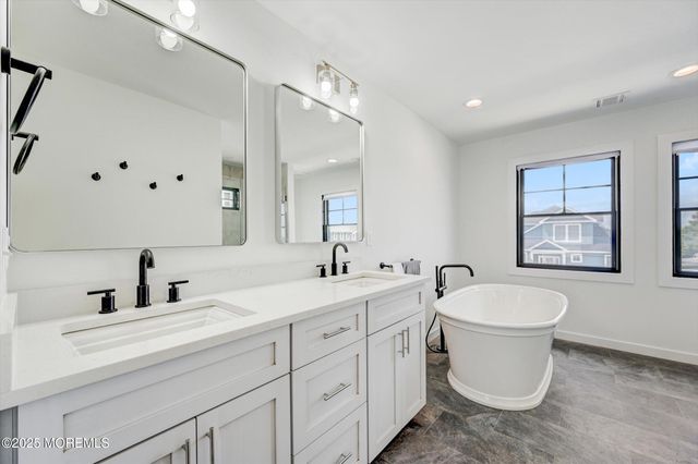 104 Lawrence Drive, Manahawkin, NJ 08050