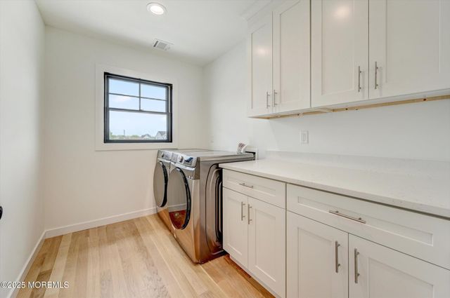 104 Lawrence Drive, Manahawkin, NJ 08050