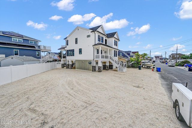 104 Lawrence Drive, Manahawkin, NJ 08050