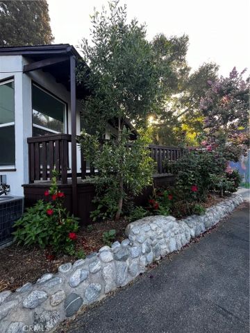 2430 Orange Avenue, La Crescenta, CA 91214