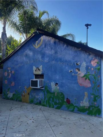 2430 Orange Avenue, La Crescenta, CA 91214