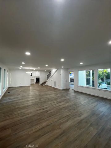 2430 Orange Avenue, La Crescenta, CA 91214