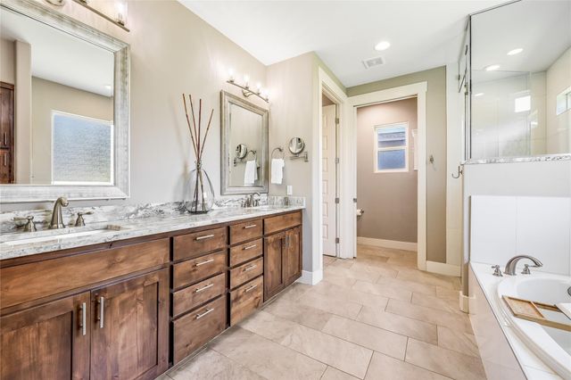 20608 Adobe TRL, Lago Vista, TX 78645