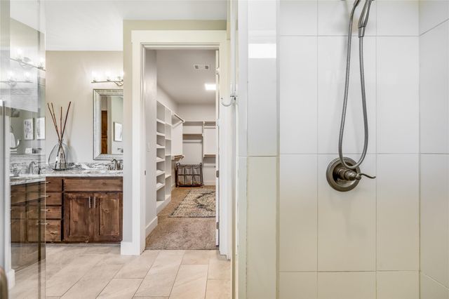 20608 Adobe TRL, Lago Vista, TX 78645