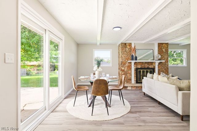 8768 Parkdale Drive, North Royalton, OH 44133