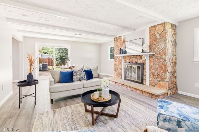 8768 Parkdale Drive, North Royalton, OH 44133
