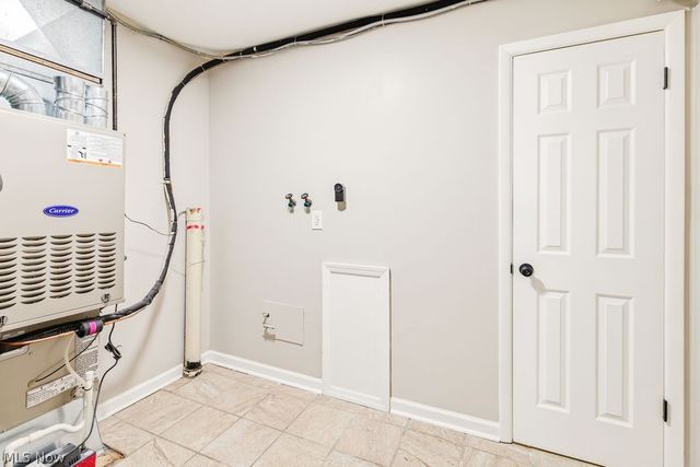 8768 Parkdale Drive, North Royalton, OH 44133