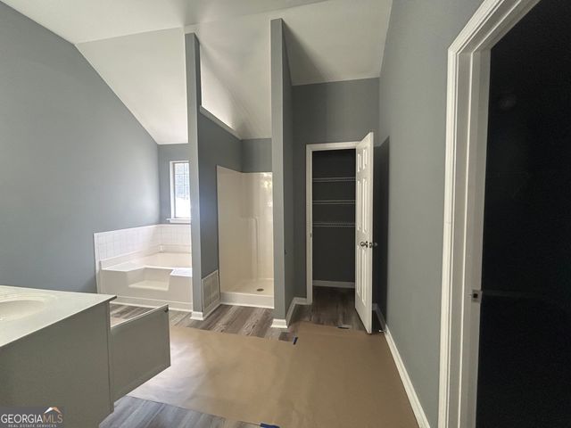 6263 Shell Drive, Atlanta, GA 30331