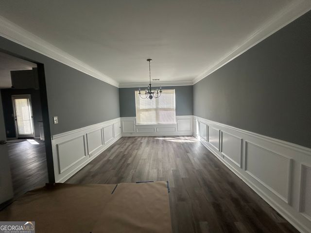 6263 Shell Drive, Atlanta, GA 30331