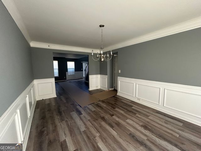 6263 Shell Drive, Atlanta, GA 30331