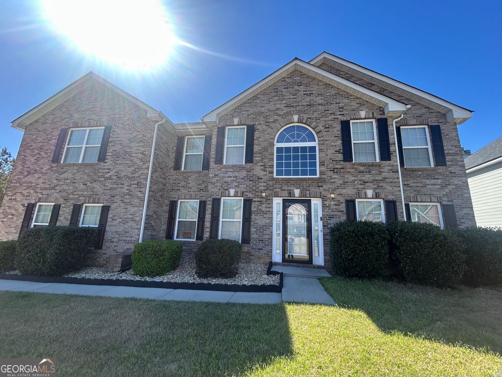 6263 Shell Drive, Atlanta, GA 30331