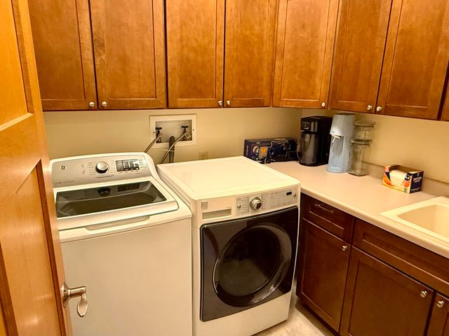 132 TRADERS POINTE Circle, Council Bluffs, IA 51501