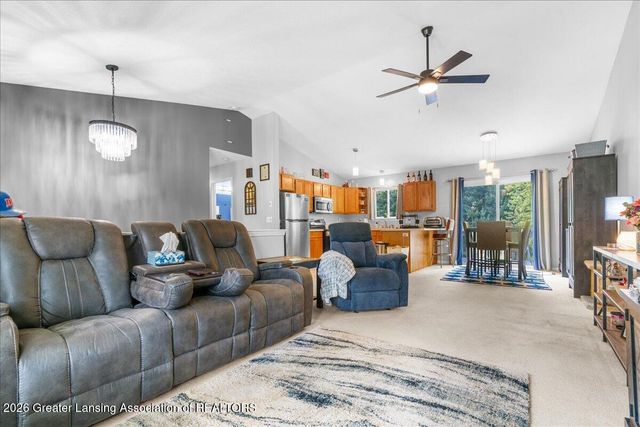 2838 Risdale Avenue, Lansing, MI 48911