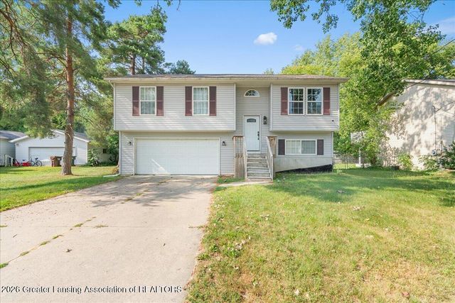 2838 Risdale Avenue, Lansing, MI 48911
