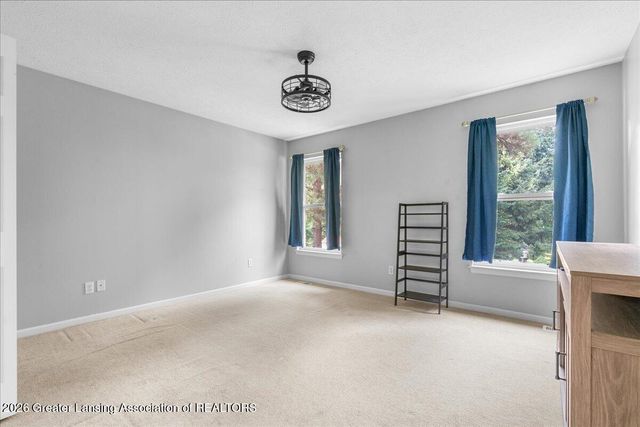 2838 Risdale Avenue, Lansing, MI 48911