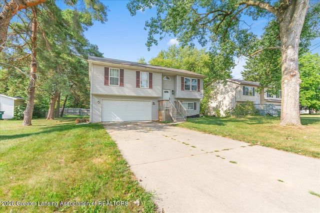2838 Risdale Avenue, Lansing, MI 48911